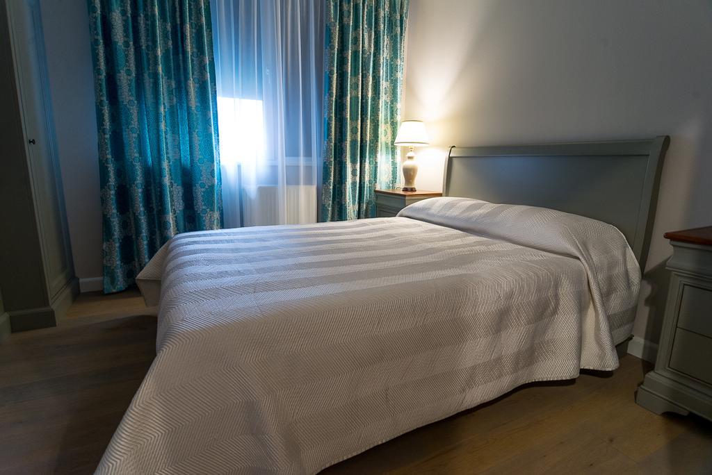 Apartament Alex 阿拉德 外观 照片